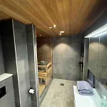 Luxury With Private Jacuzzi And 2 Passes In Levi! Διαμέρισμα