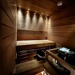 Διαμέρισμα Luxury With Private Jacuzzi And 2 Passes In Levi! Levi