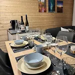 Luxury With Private Jacuzzi And 2 Passes In Levi! Διαμέρισμα Levi