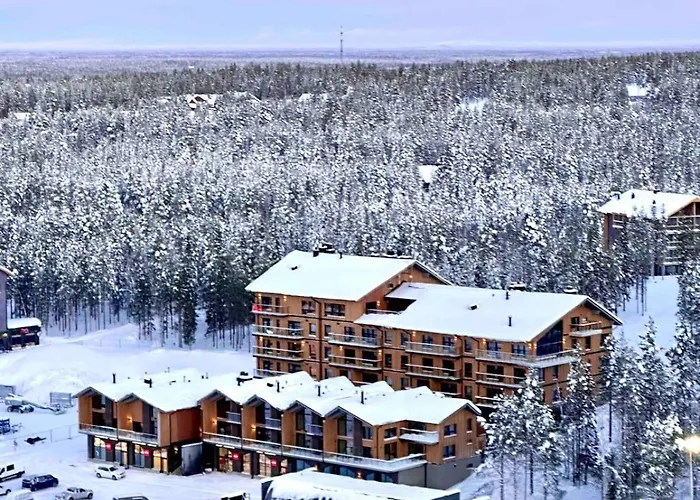 Luxury With Private Jacuzzi And 2 Passes In Levi! Apartment *